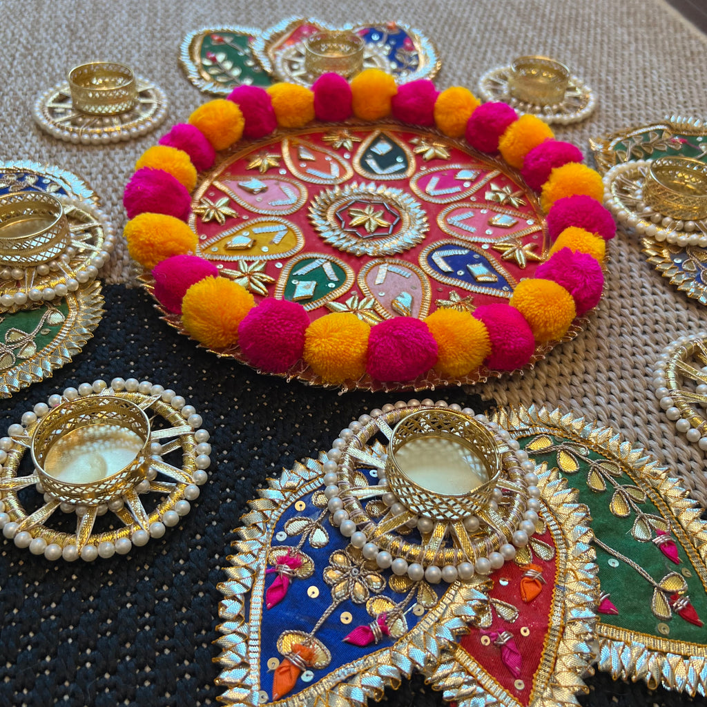 Pom Pom Rangoli T-Light Set - Red Star