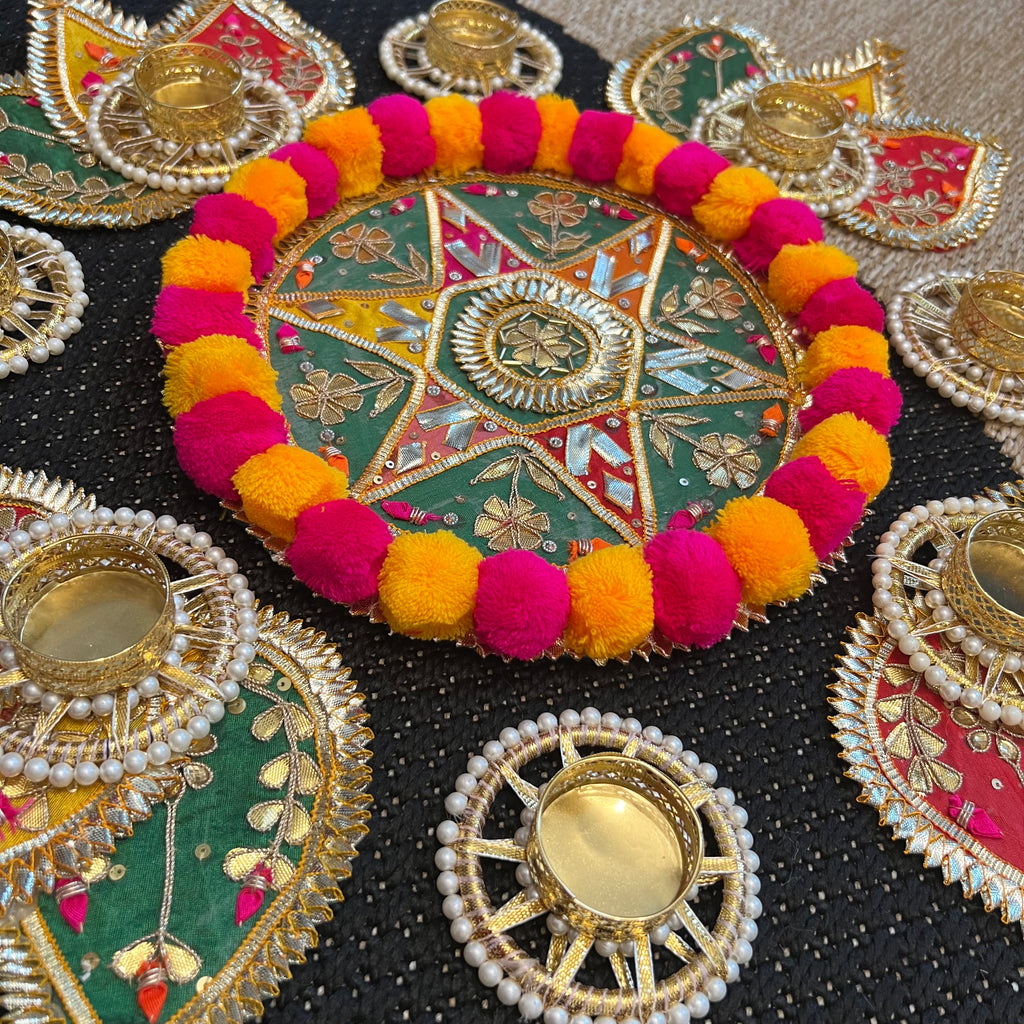 Pom Pom Rangoli T-Light Set - Green Star