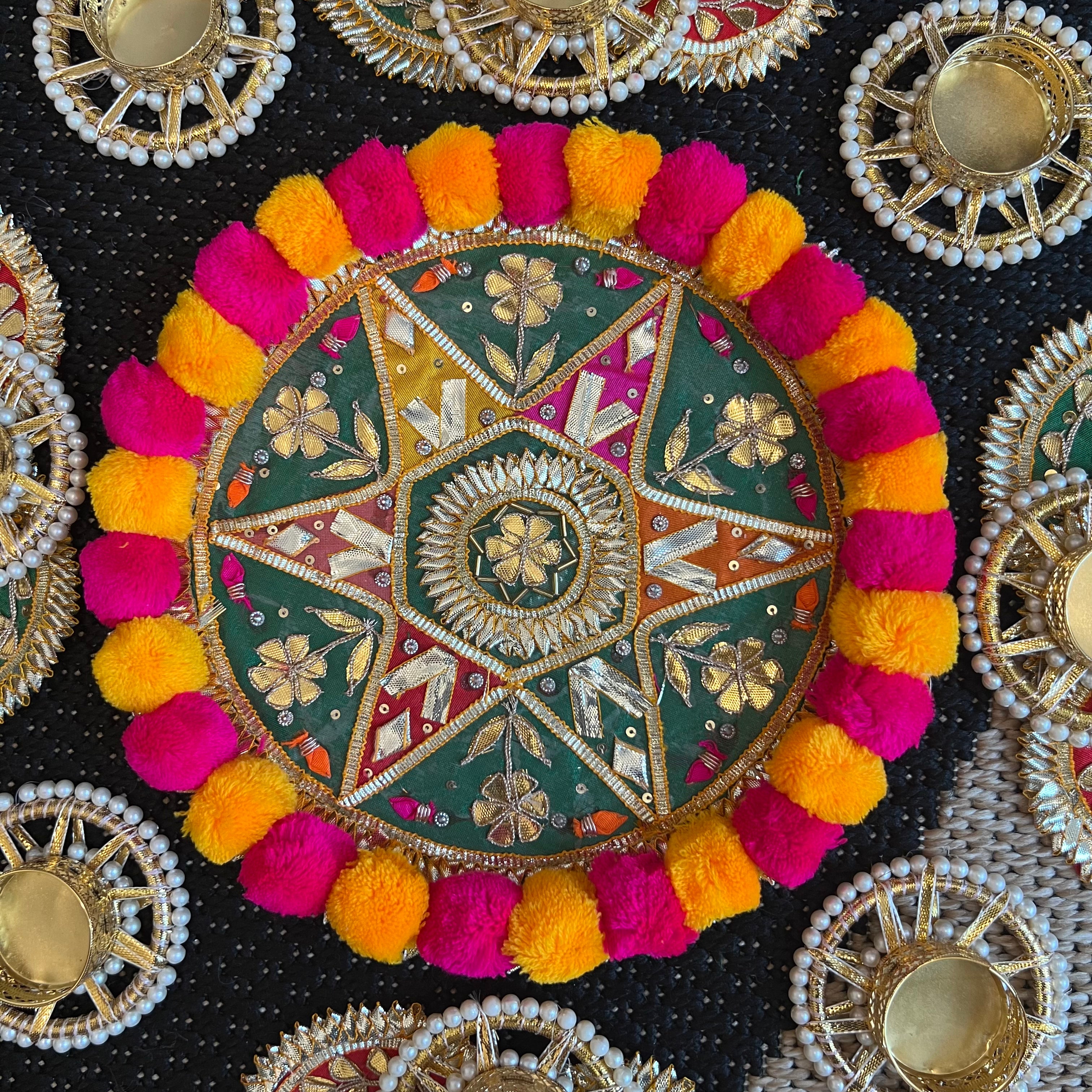Pom Pom Rangoli T-Light Set - Green Star