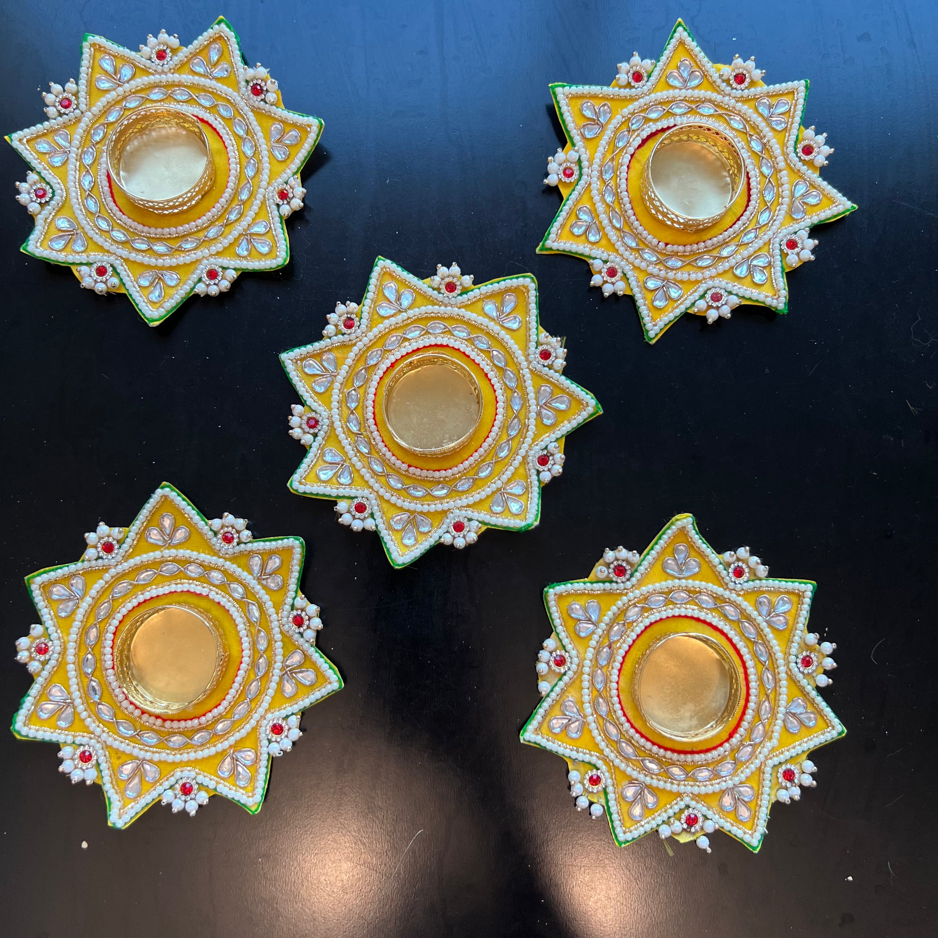 4in Yellow Star T-Light Mat (Set of 2)