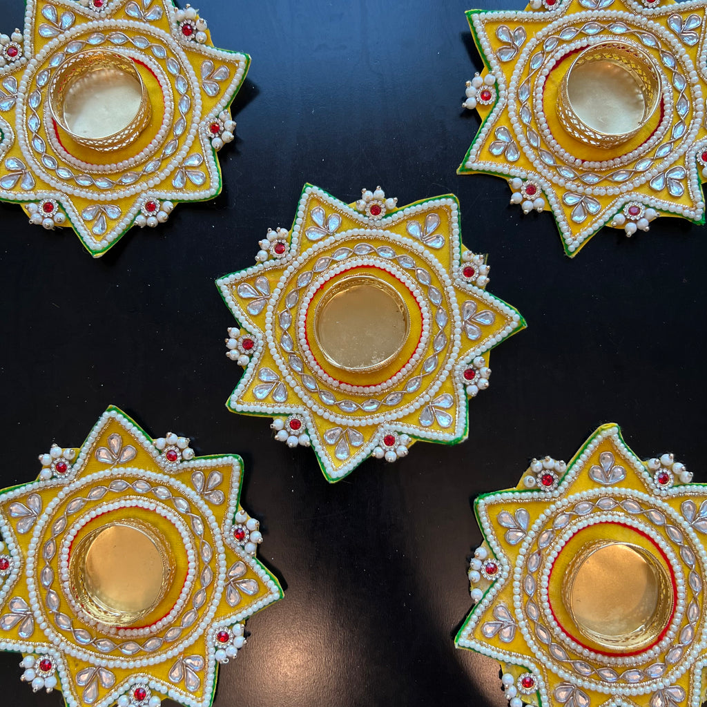 4in Yellow Star T-Light Mat (Set of 2)