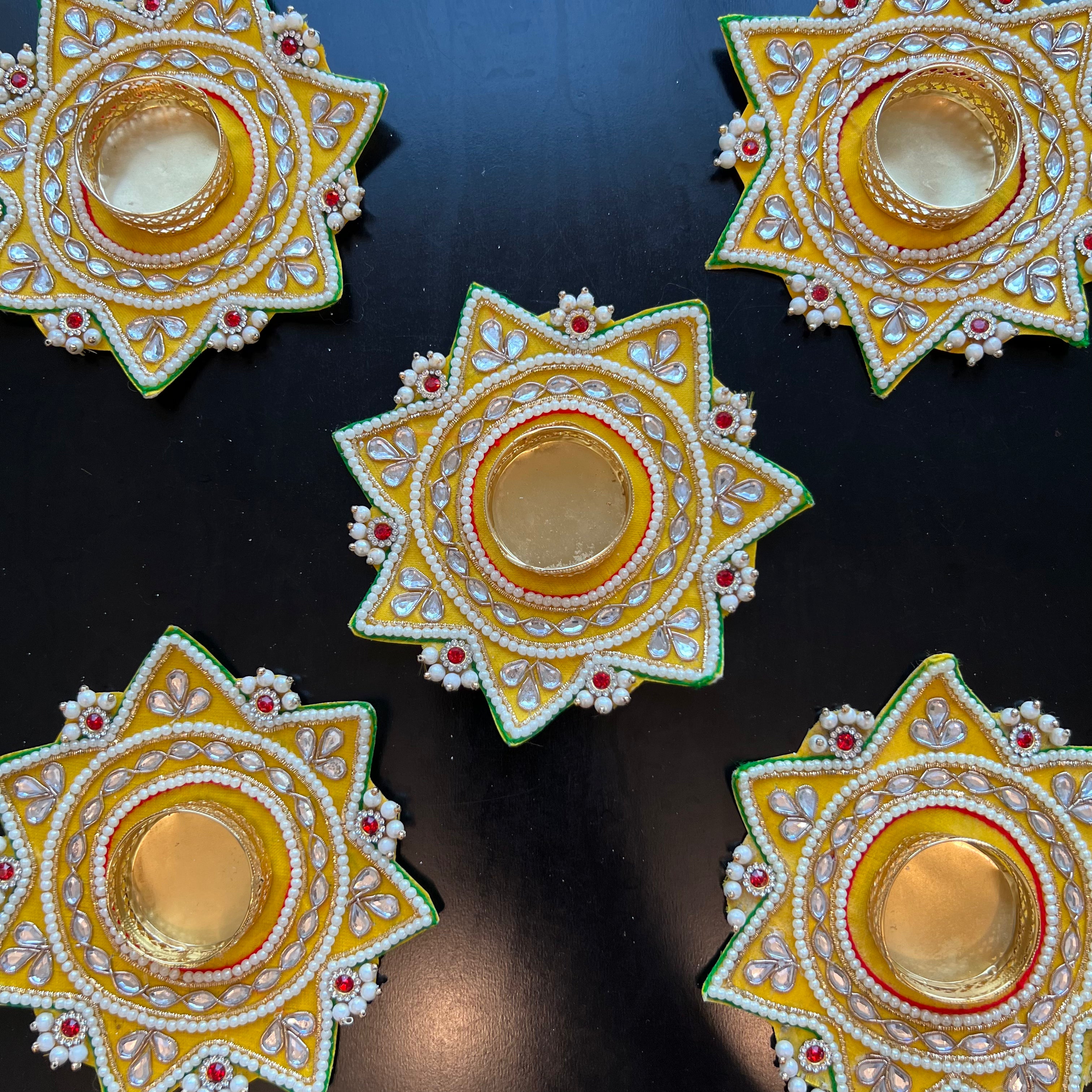 4in Yellow Star T-Light Mat (Set of 2)