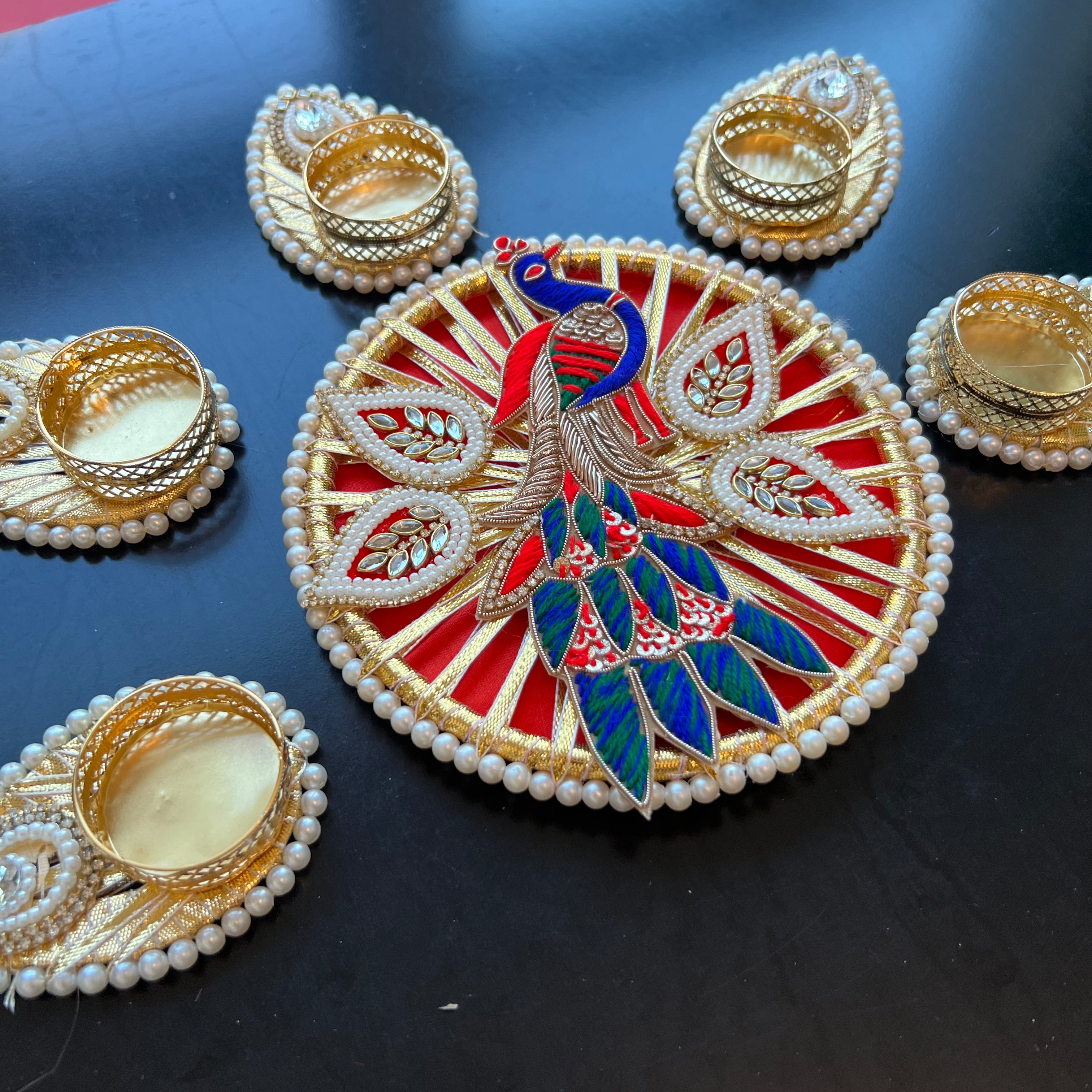 Peacock Mat Set with 5 T-Lights