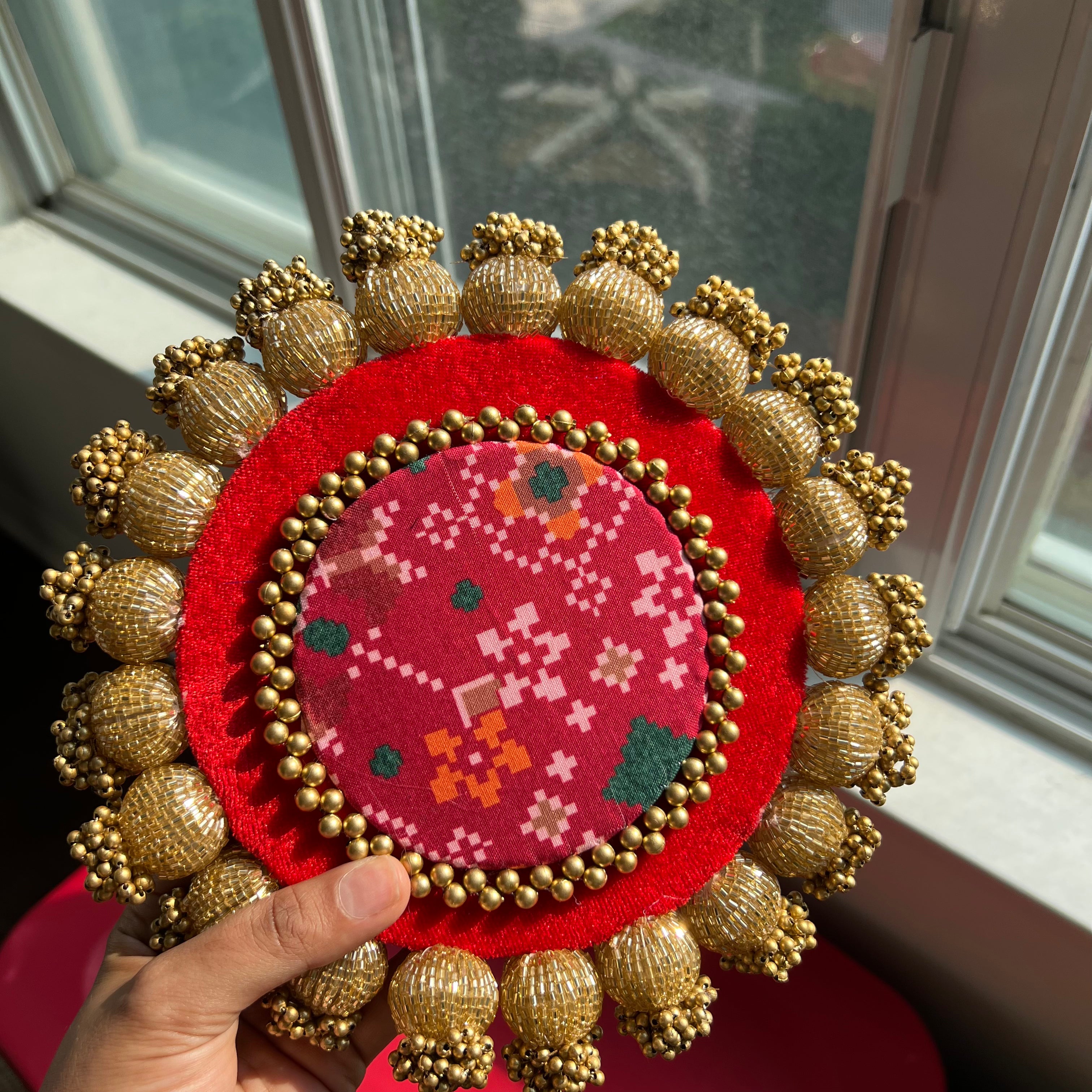 Patola - Pichwai Placemat (8 Inch) - Red Patola