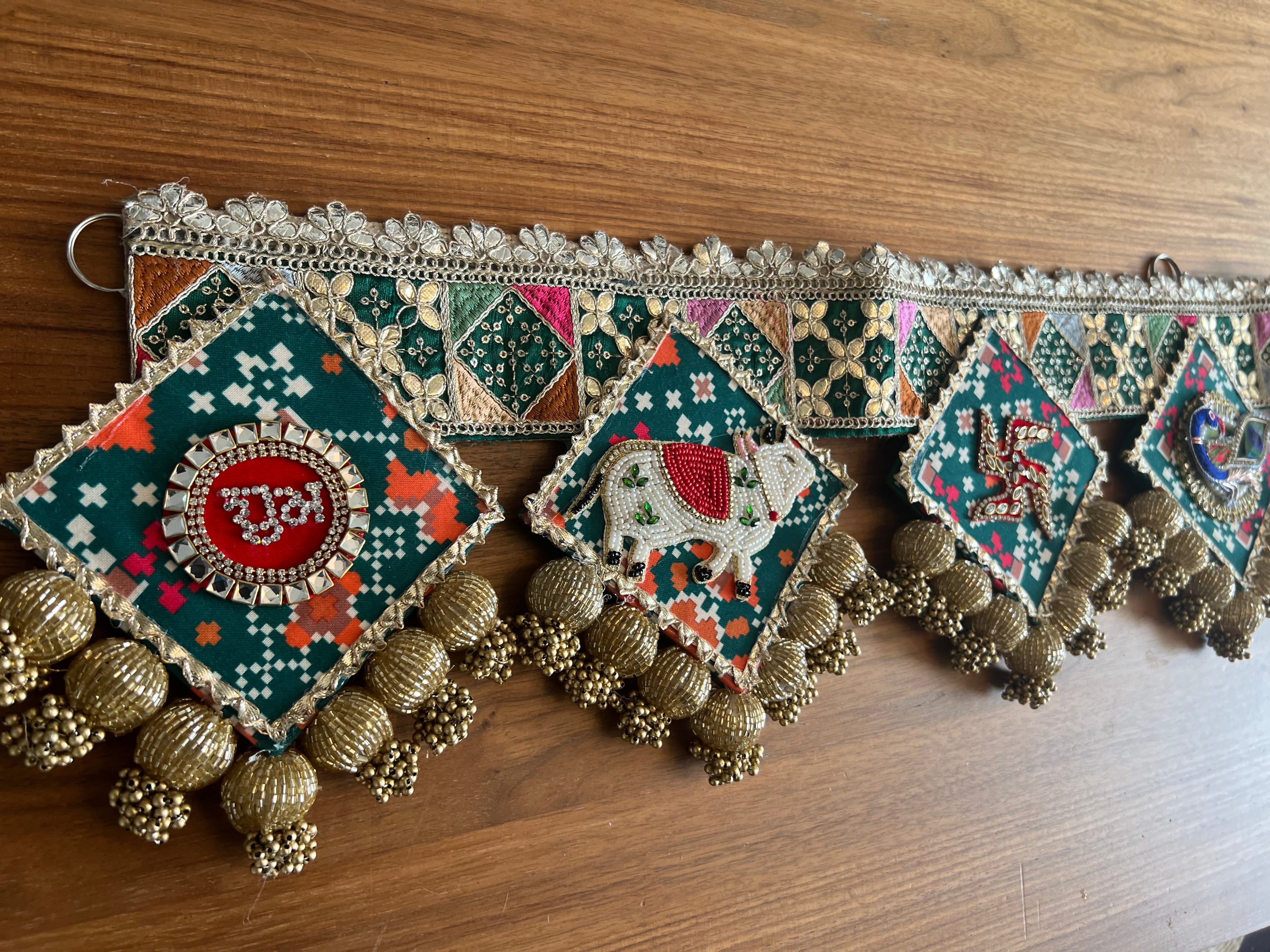 Toran de 40 pouces Paon vert