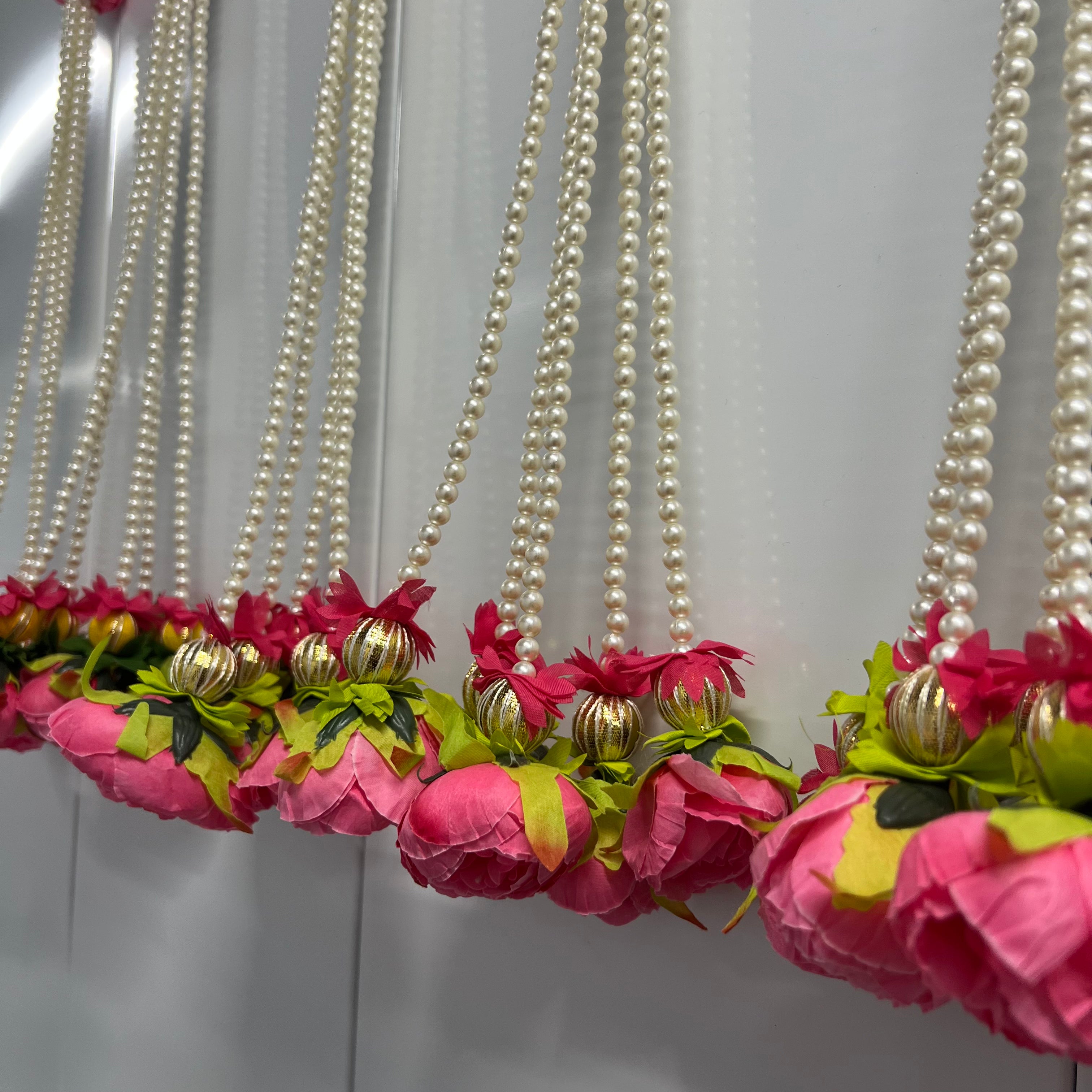 Guirlandes de pivoines en perles de 45 cm - Rose
