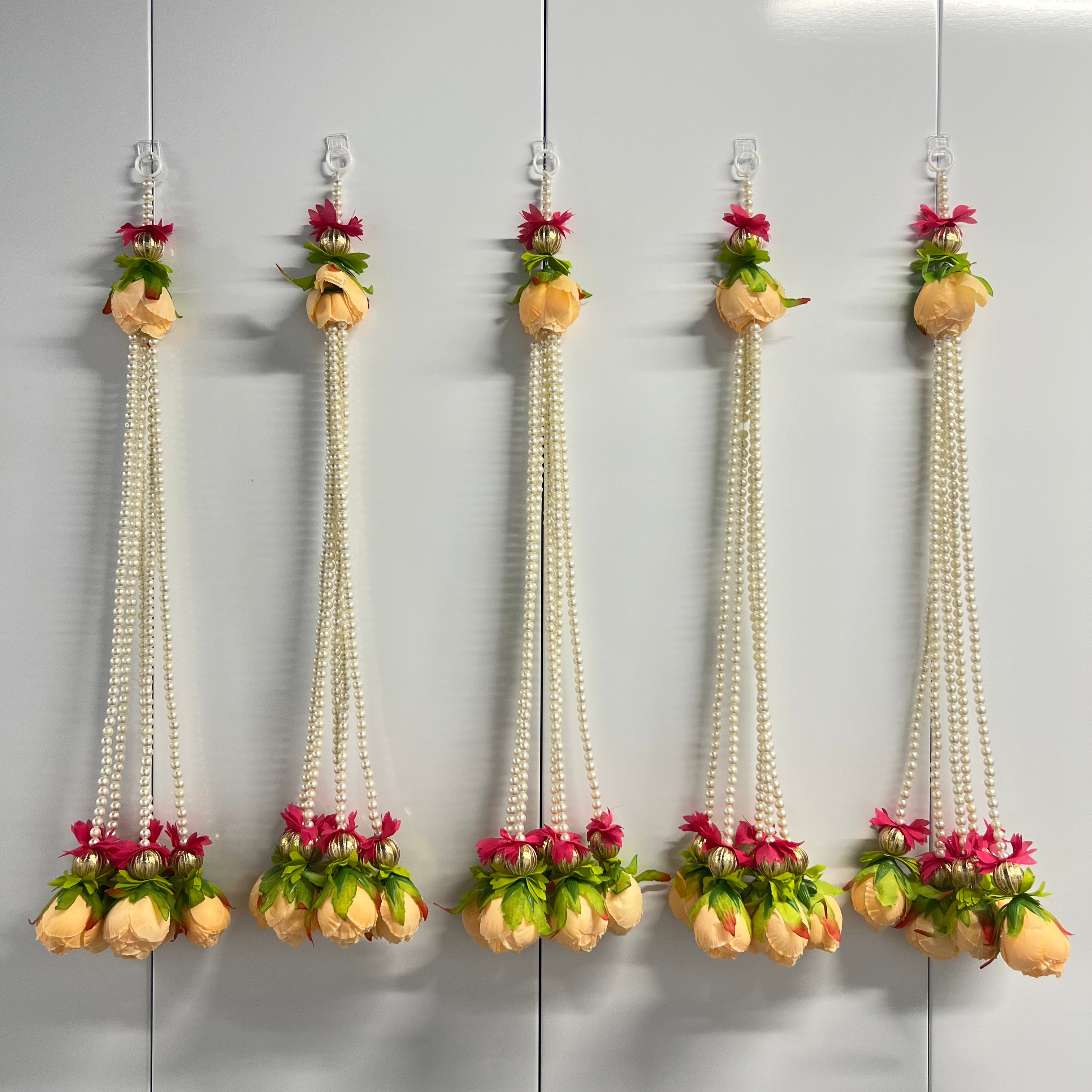 Guirlandes de pivoines en perles de 45 cm - Pêche