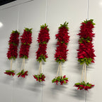 Petites fleurs en tissu de 38 cm avec guirlande de perles - Rouge