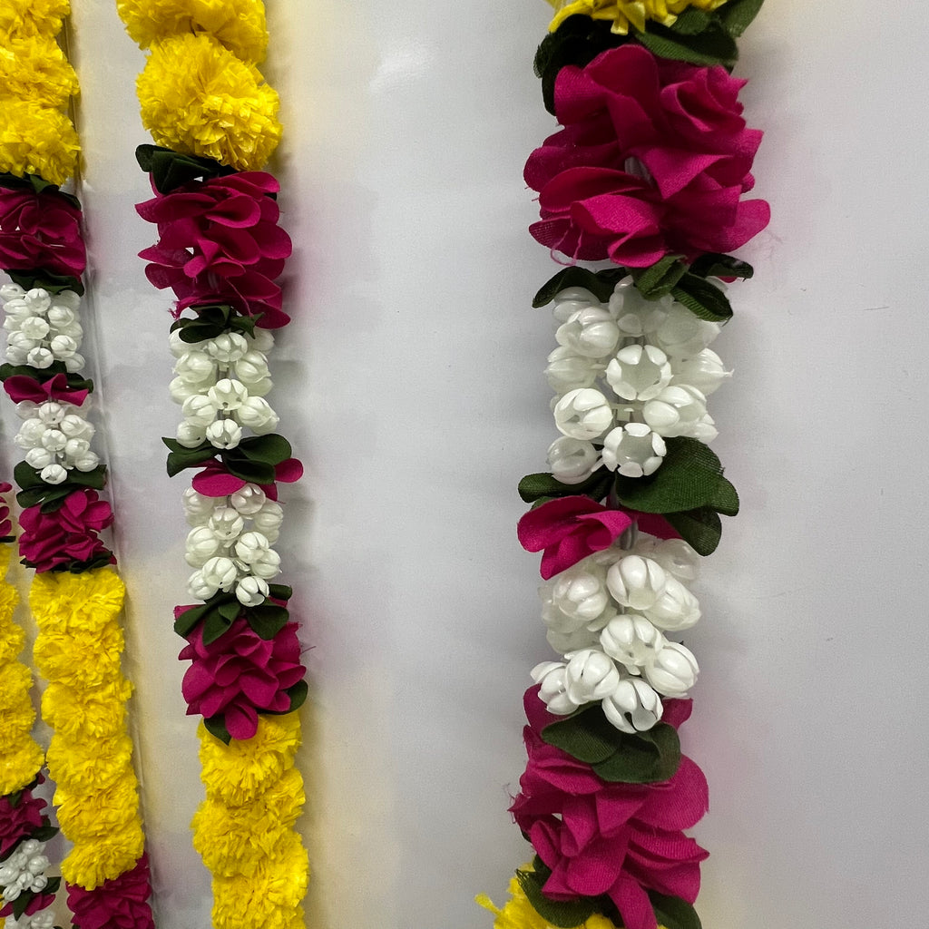 4,5 pieds petite suspension jaune souci avec fleurs roses et mogra