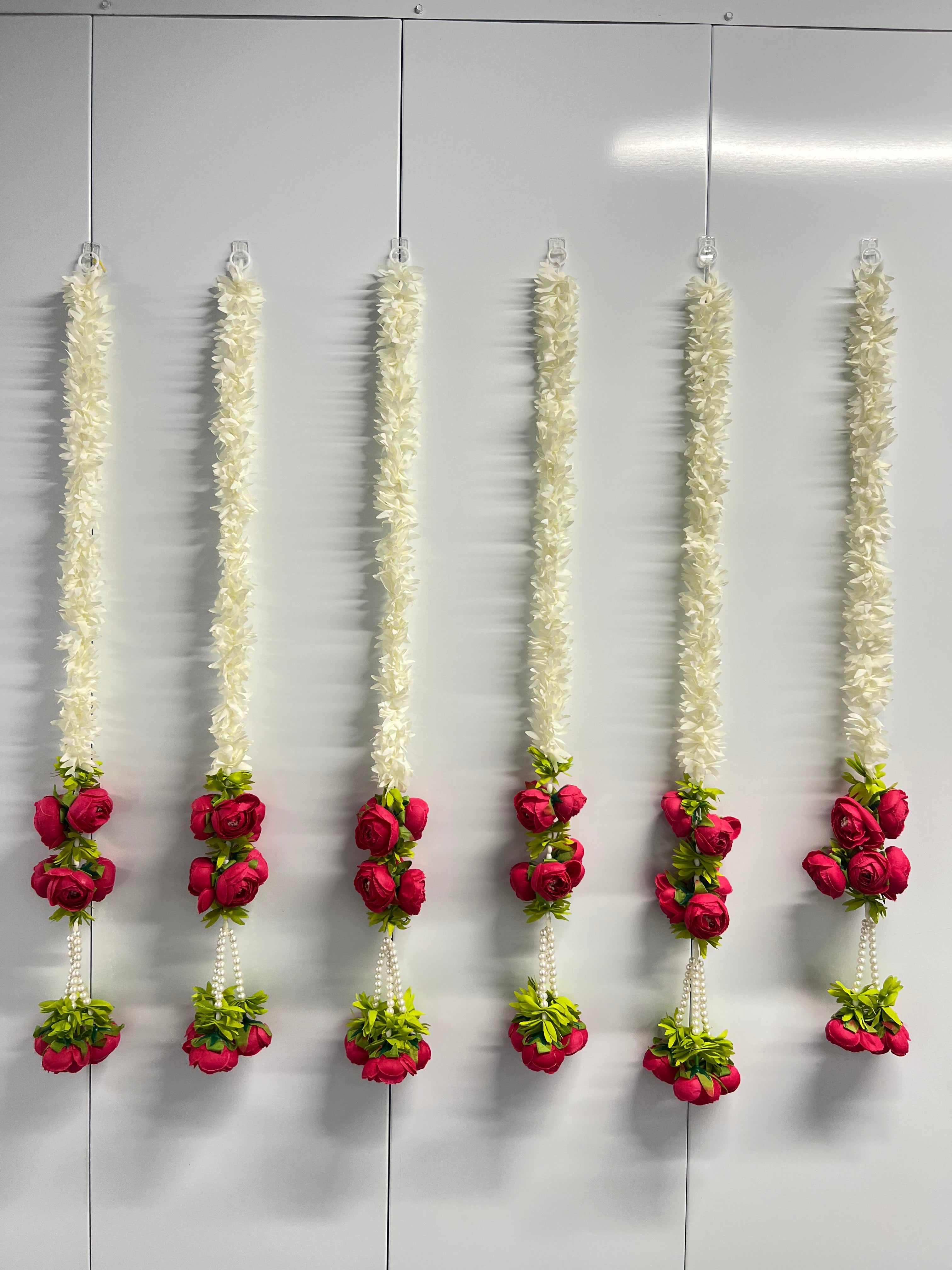2,5 pieds de fleurs blanches avec 7 pivoines suspendues - Rose Rani