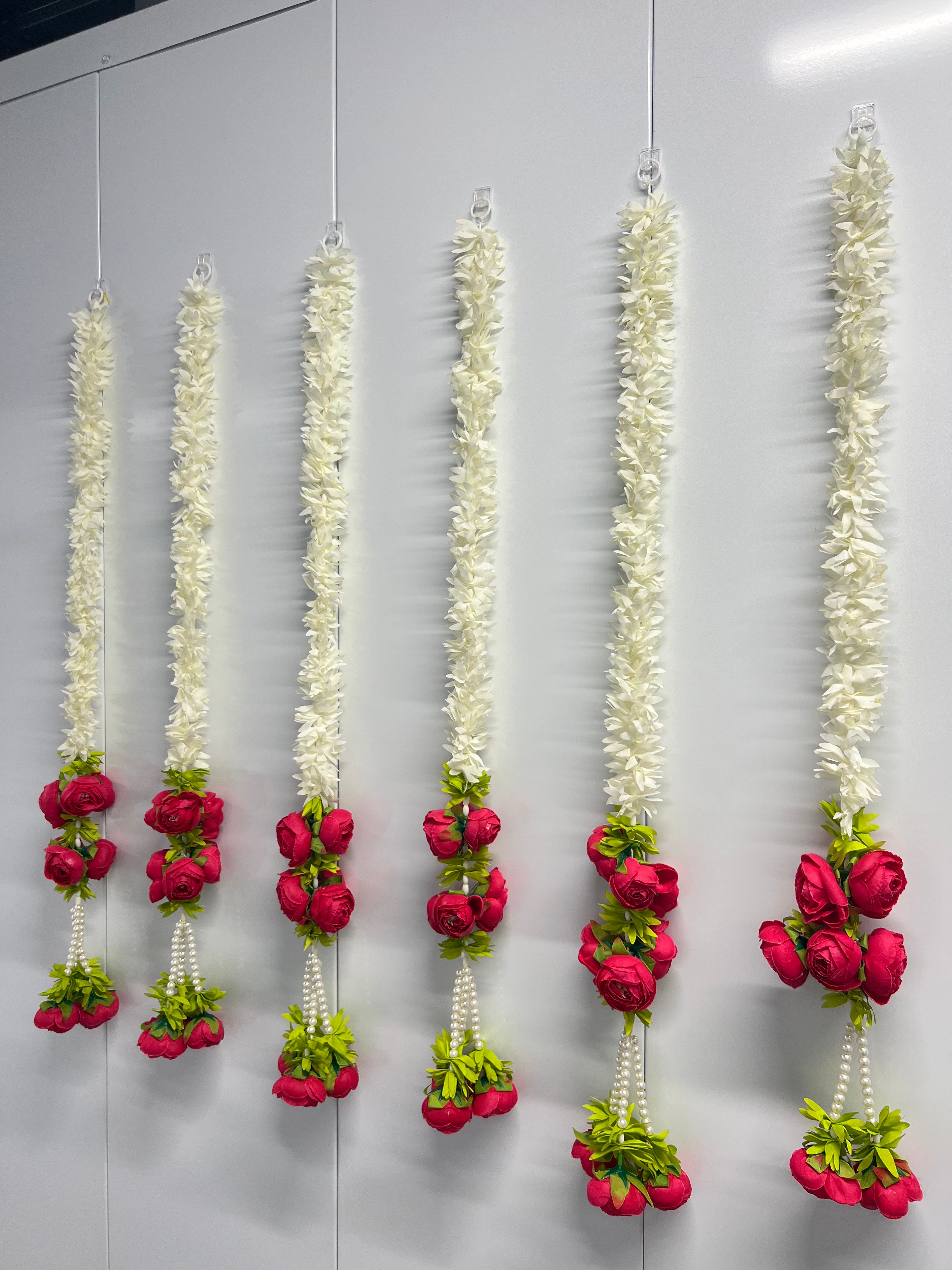 2,5 pieds de fleurs blanches avec 7 pivoines suspendues - Rose Rani