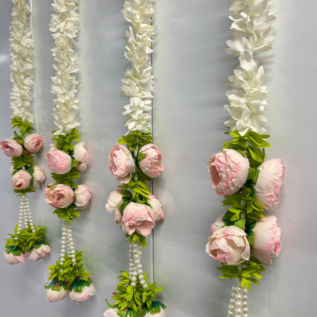 2,5 pi. de fleurs blanches avec 7 pivoines suspendues – Rose clair