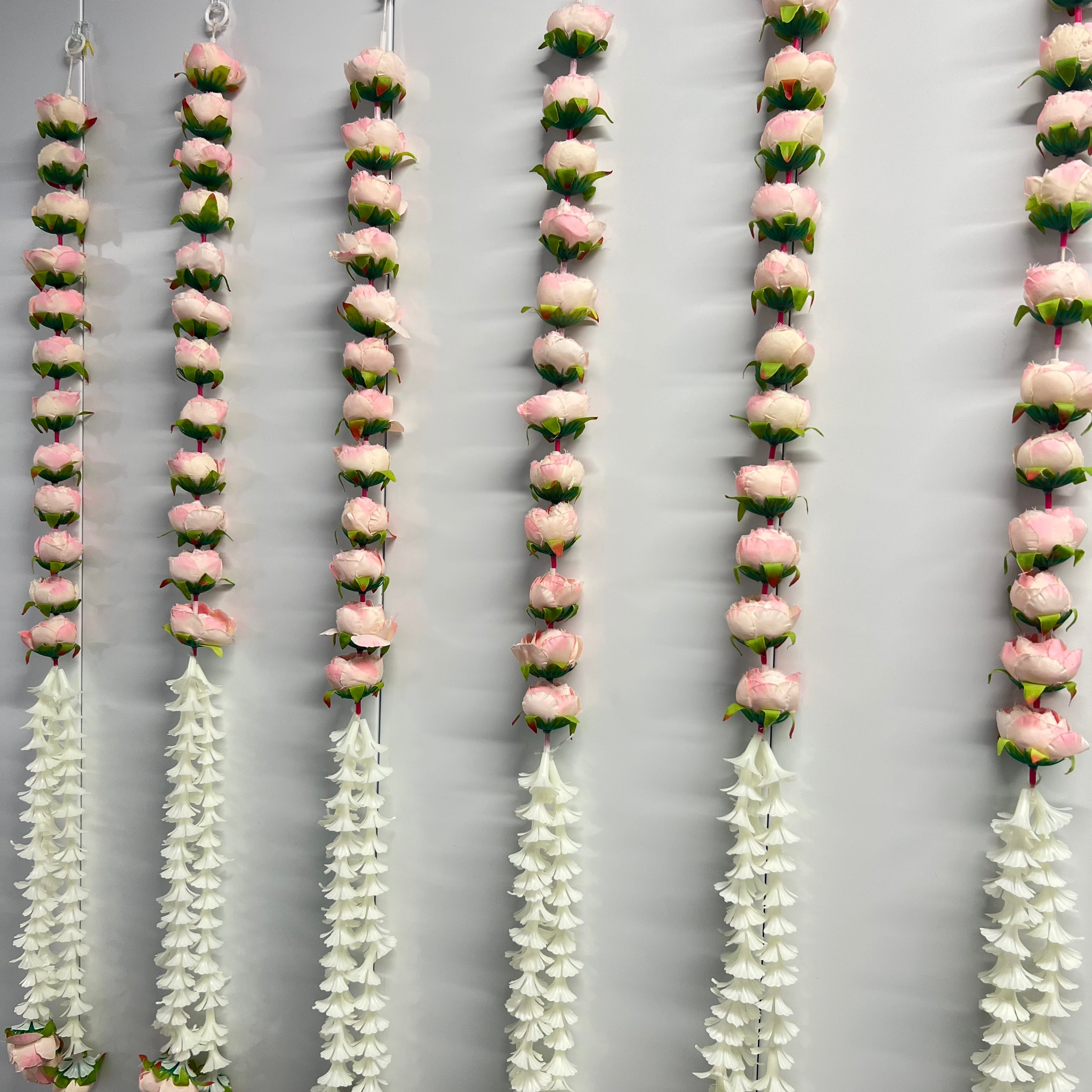 Guirlande fleurie pivoine + fleur blanche 90 cm - Rose clair