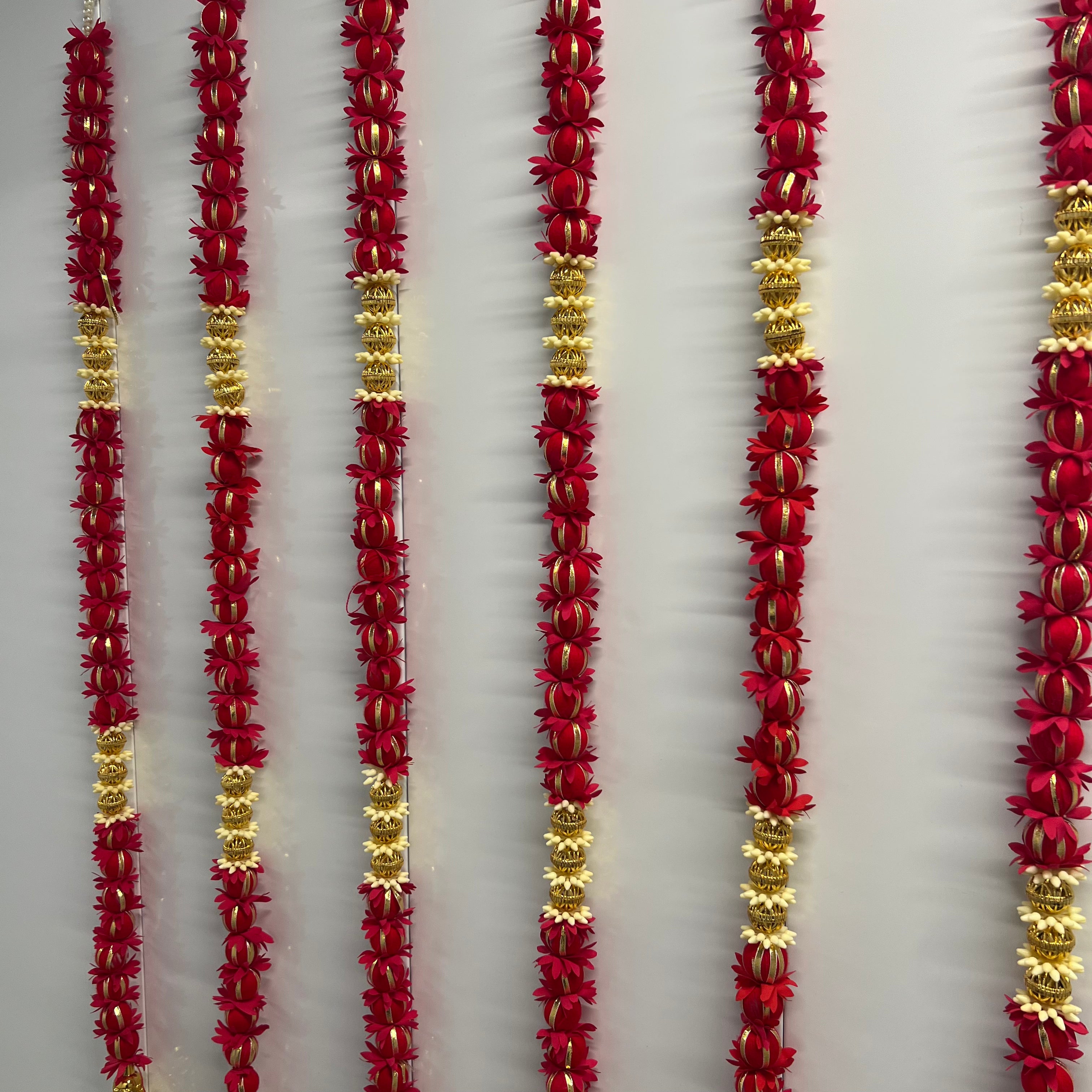 Guirlande de boules lumineuses de 1 mètre avec clochettes - Rouge