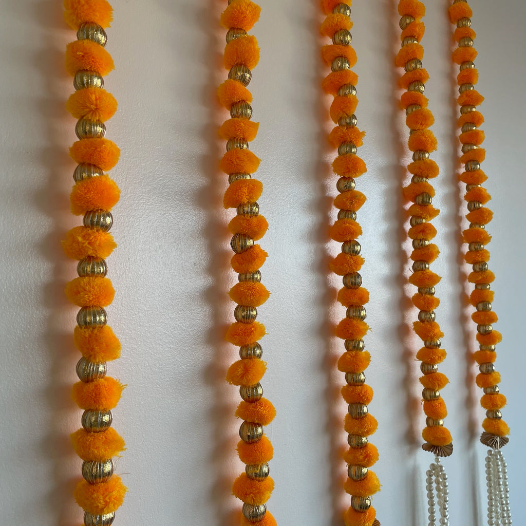 Pom Pom Latkan (Multiple Colors)