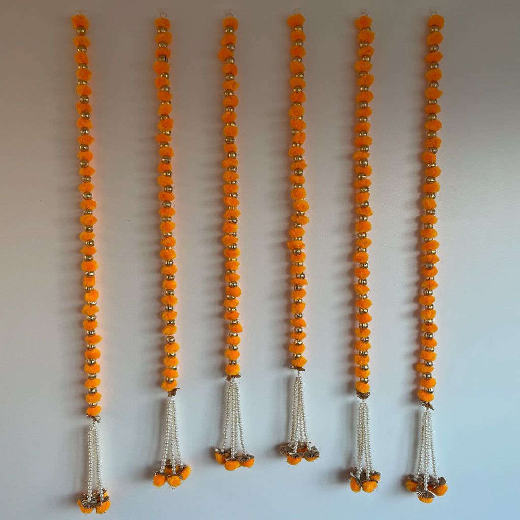 Pom Pom Latkan (Multiple Colors)