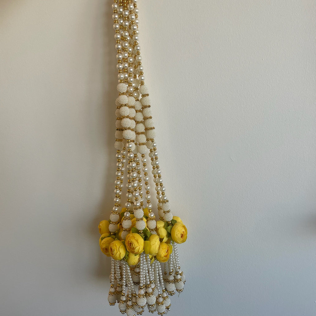 2ft 3 peony bunch with pearl strings