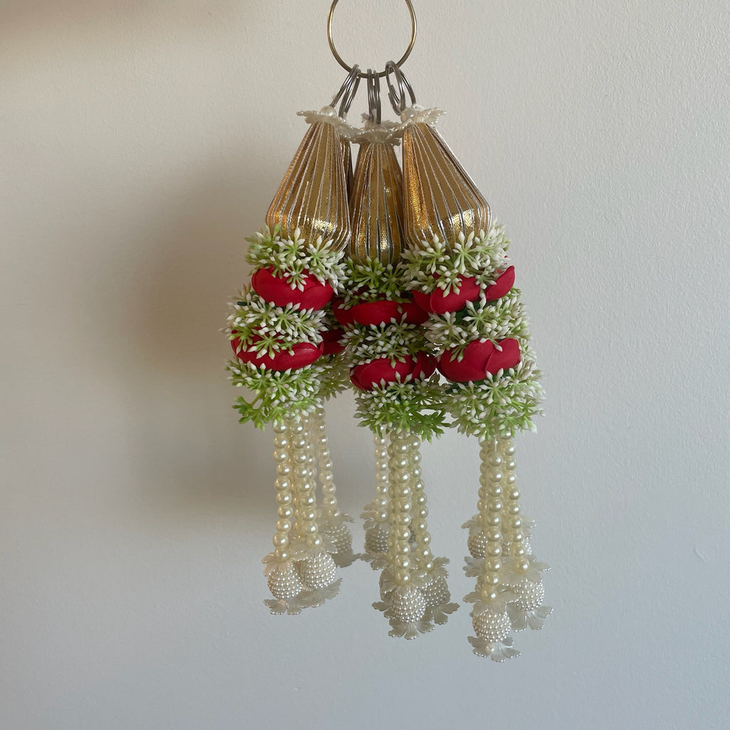 1 Ft Triangle Bead Peony Hanging