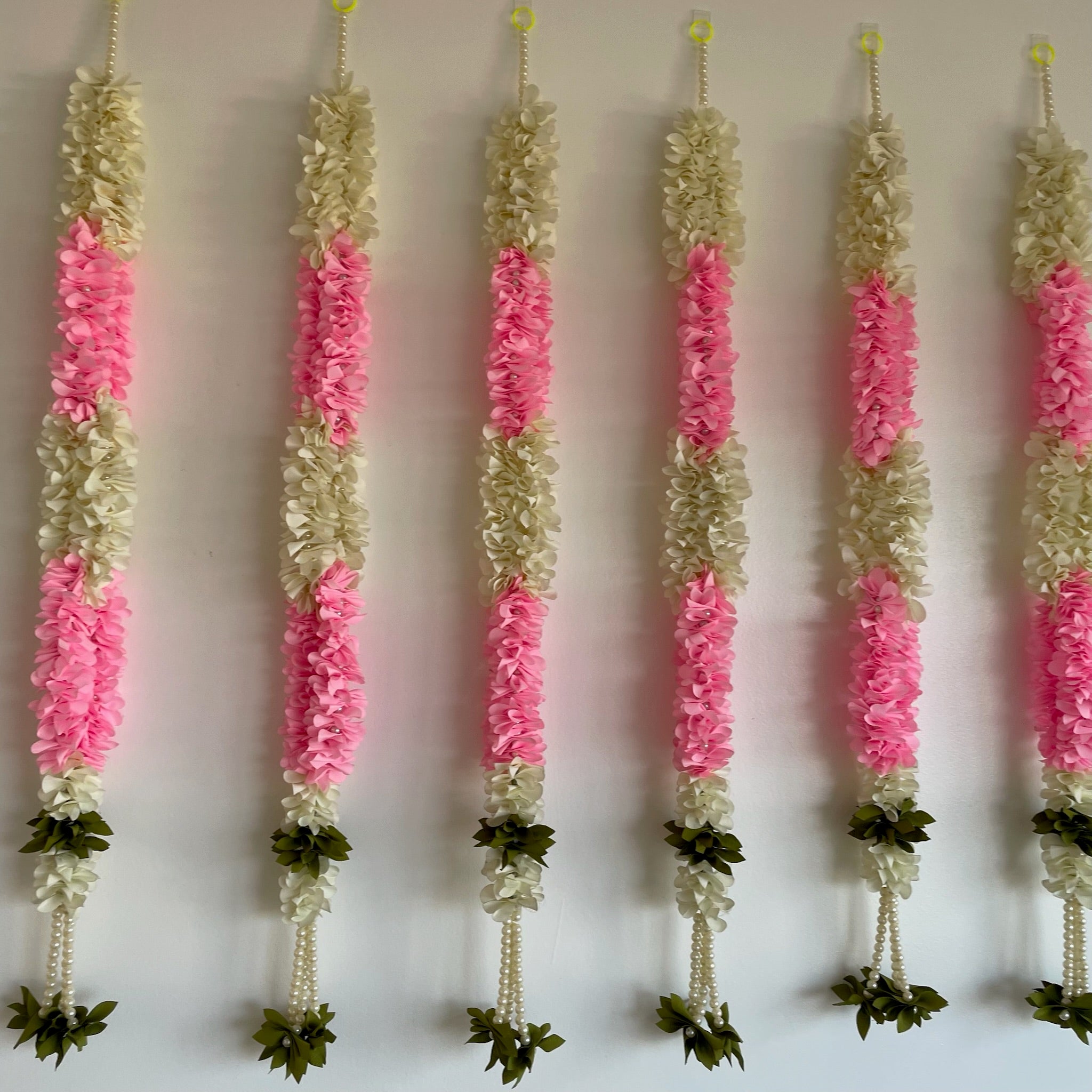 3ft Floral Chain Link