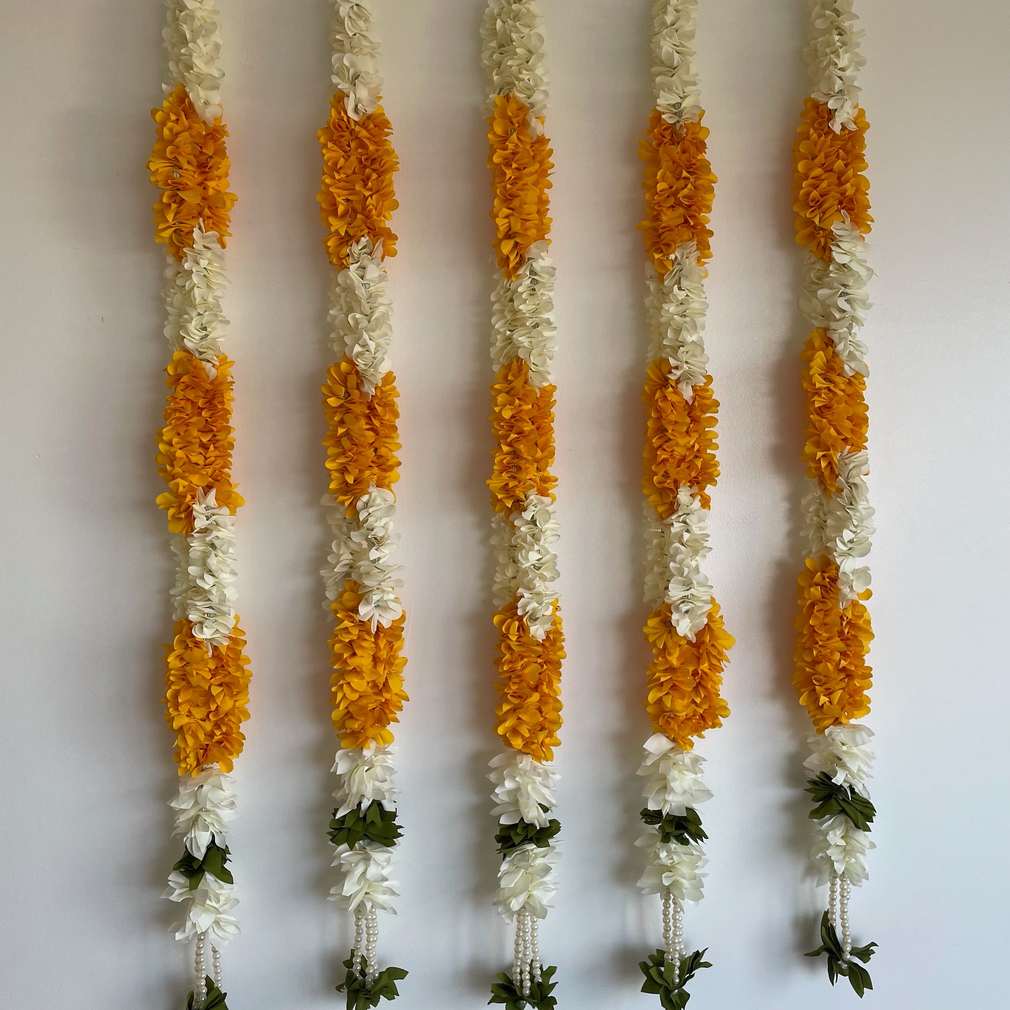 3ft Floral Chain Link