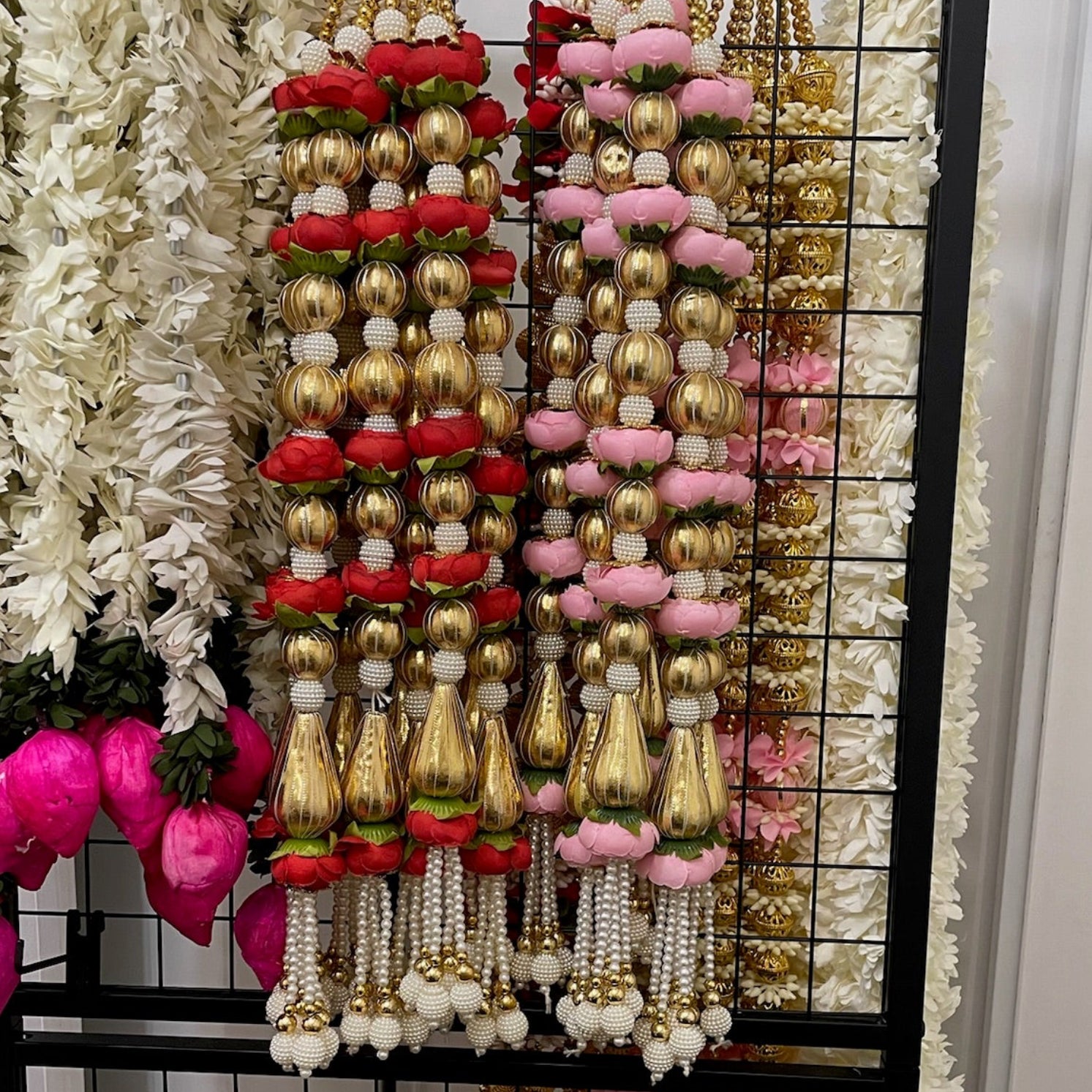 2ft 5 peony matt gota bead string