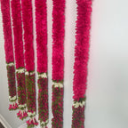 5.5ft Rani Pink flower hanging with green leaves