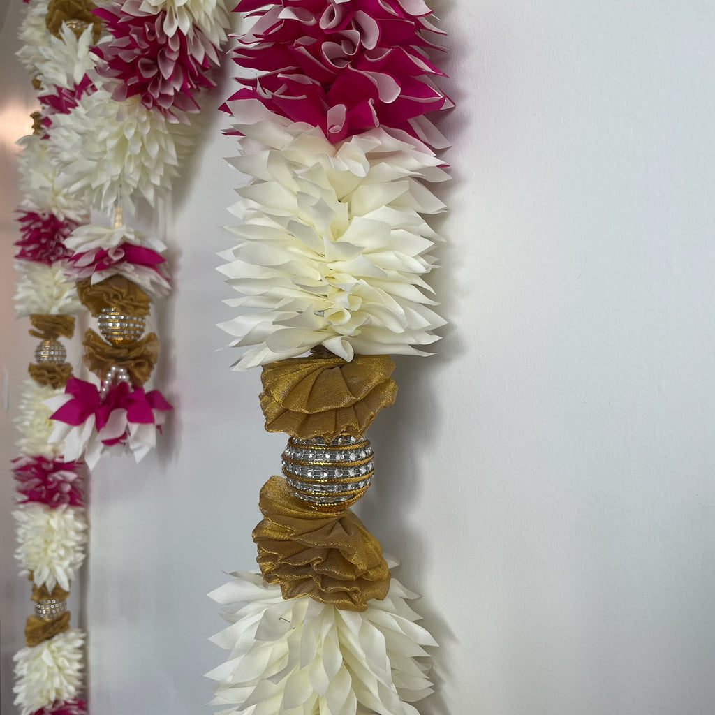 5ft White and Pink Flower Toran (M Toran)