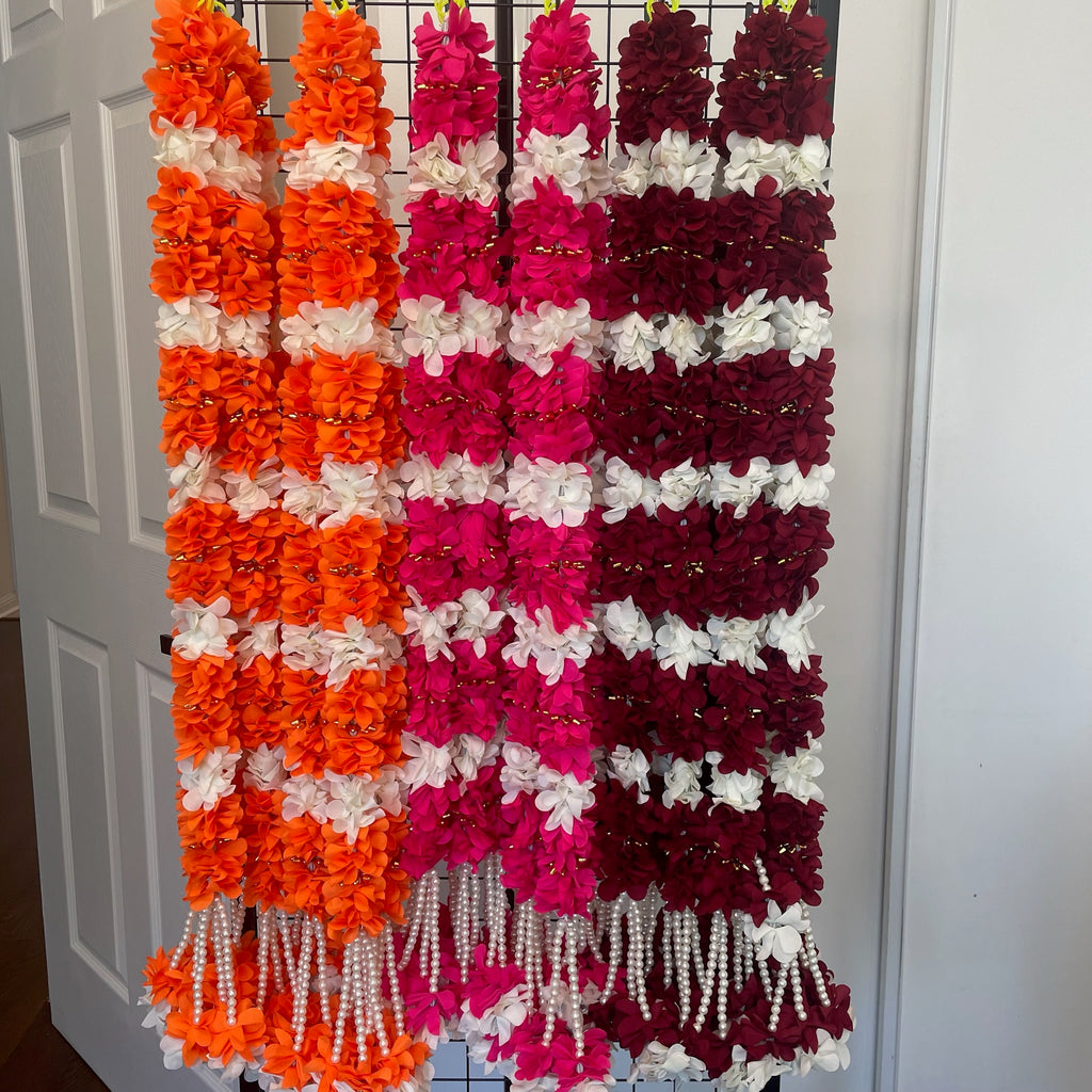 3ft white+color with pearl hanging