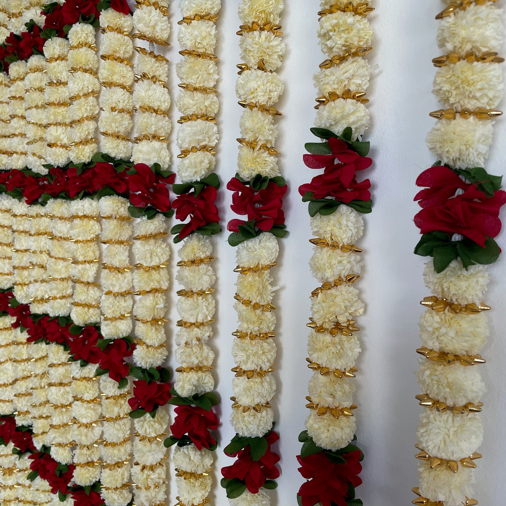 5ft beige with maroon small marigold flower string