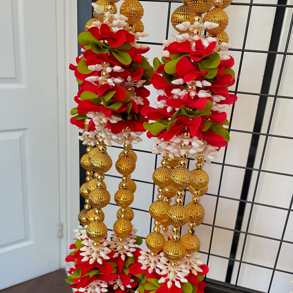 3.5ft Red mix floral string with bells
