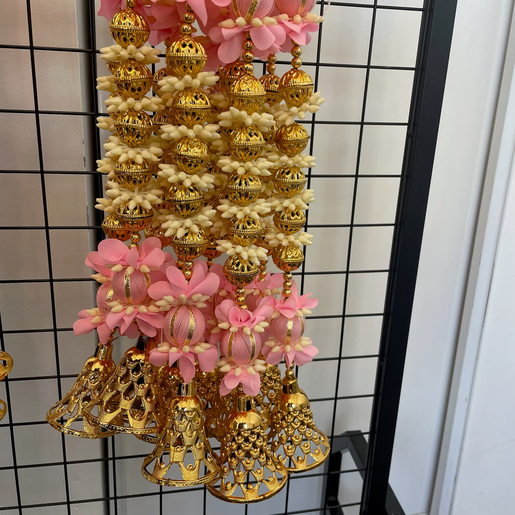 3.5 ft Light Pink Ball String