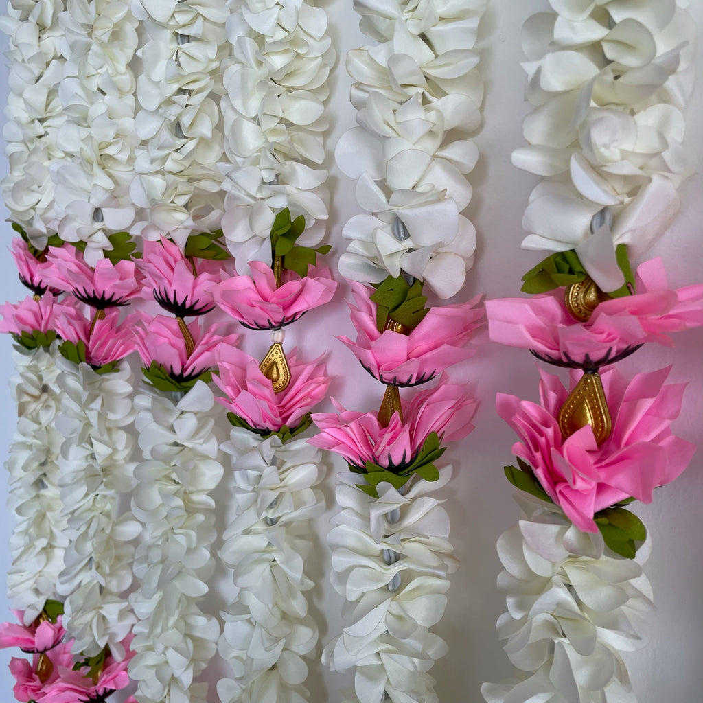 3ft white with pink flower