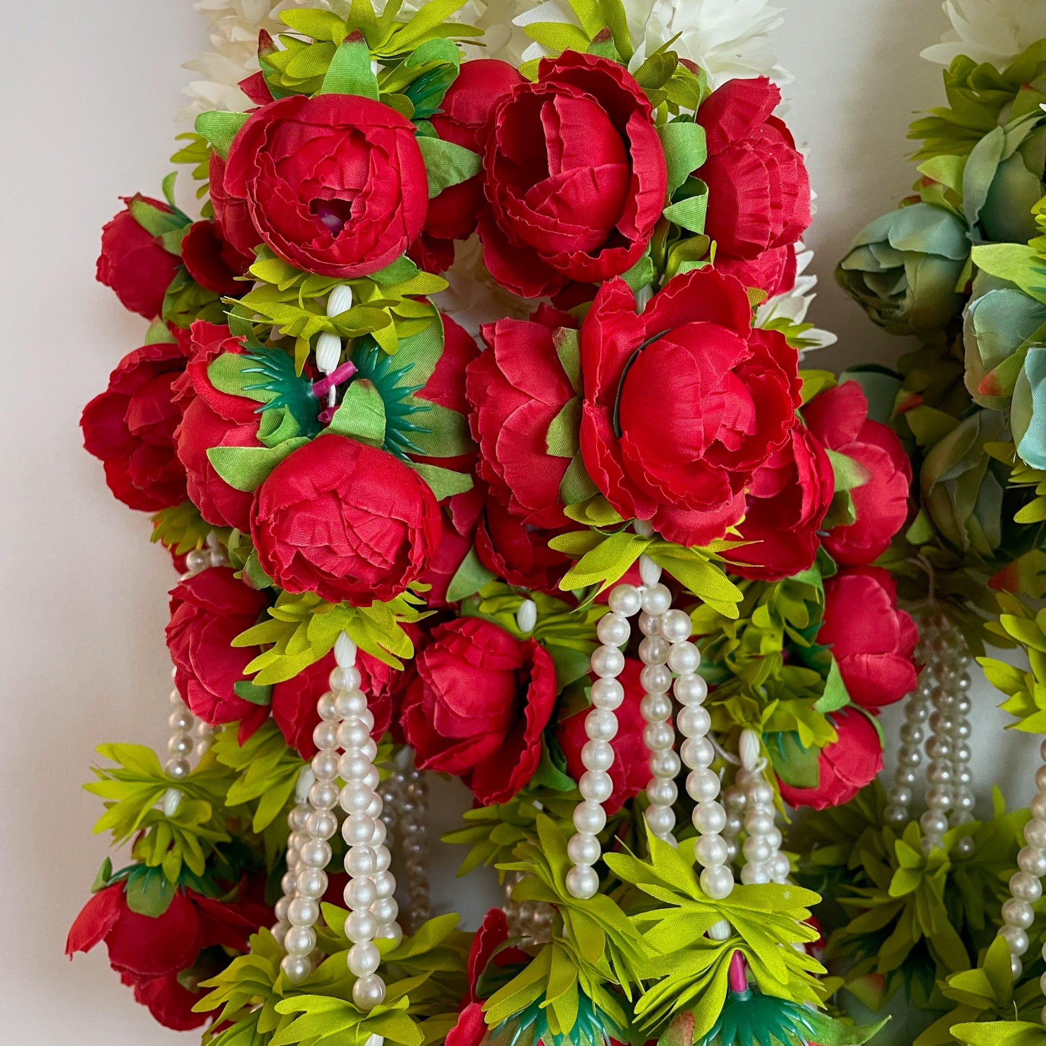 2.5ft white floral with 7 peony hanging