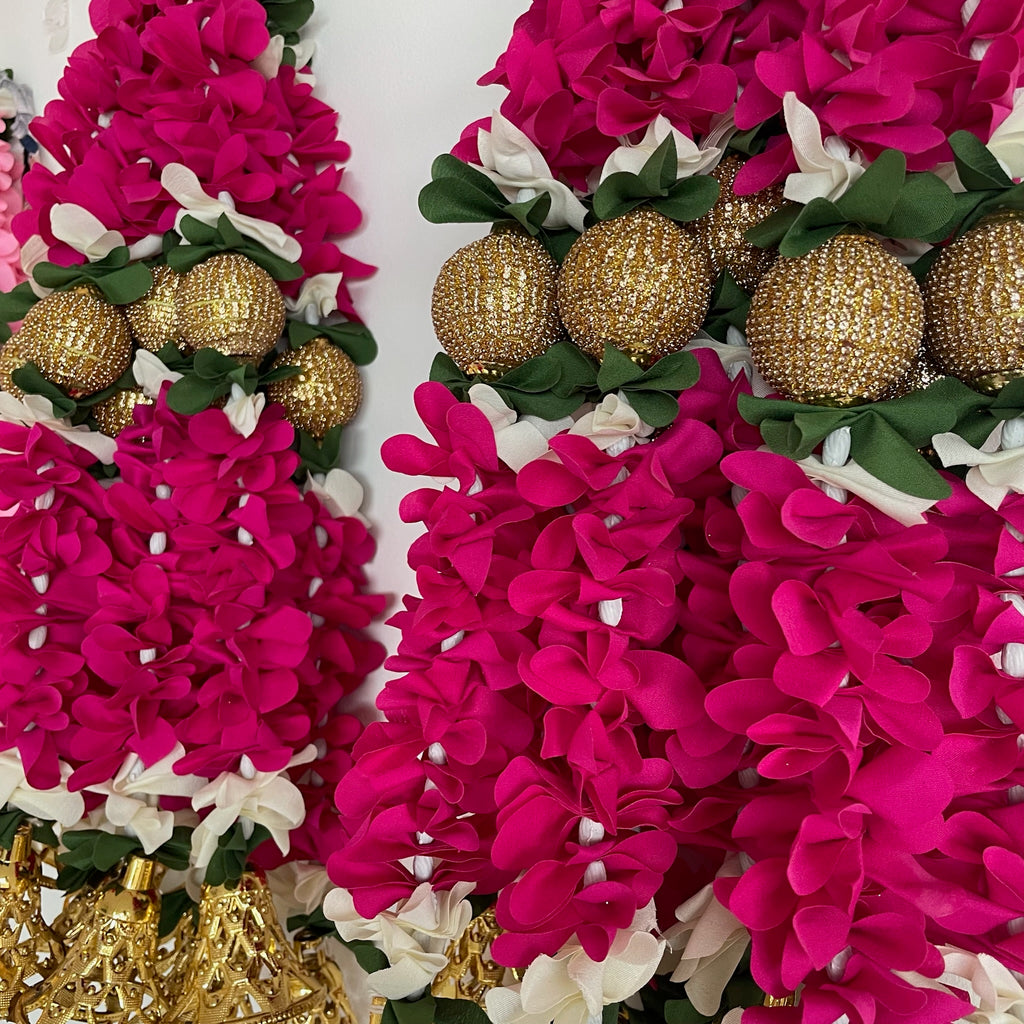 1.5 ft Golden Glitter Ball floral hanging