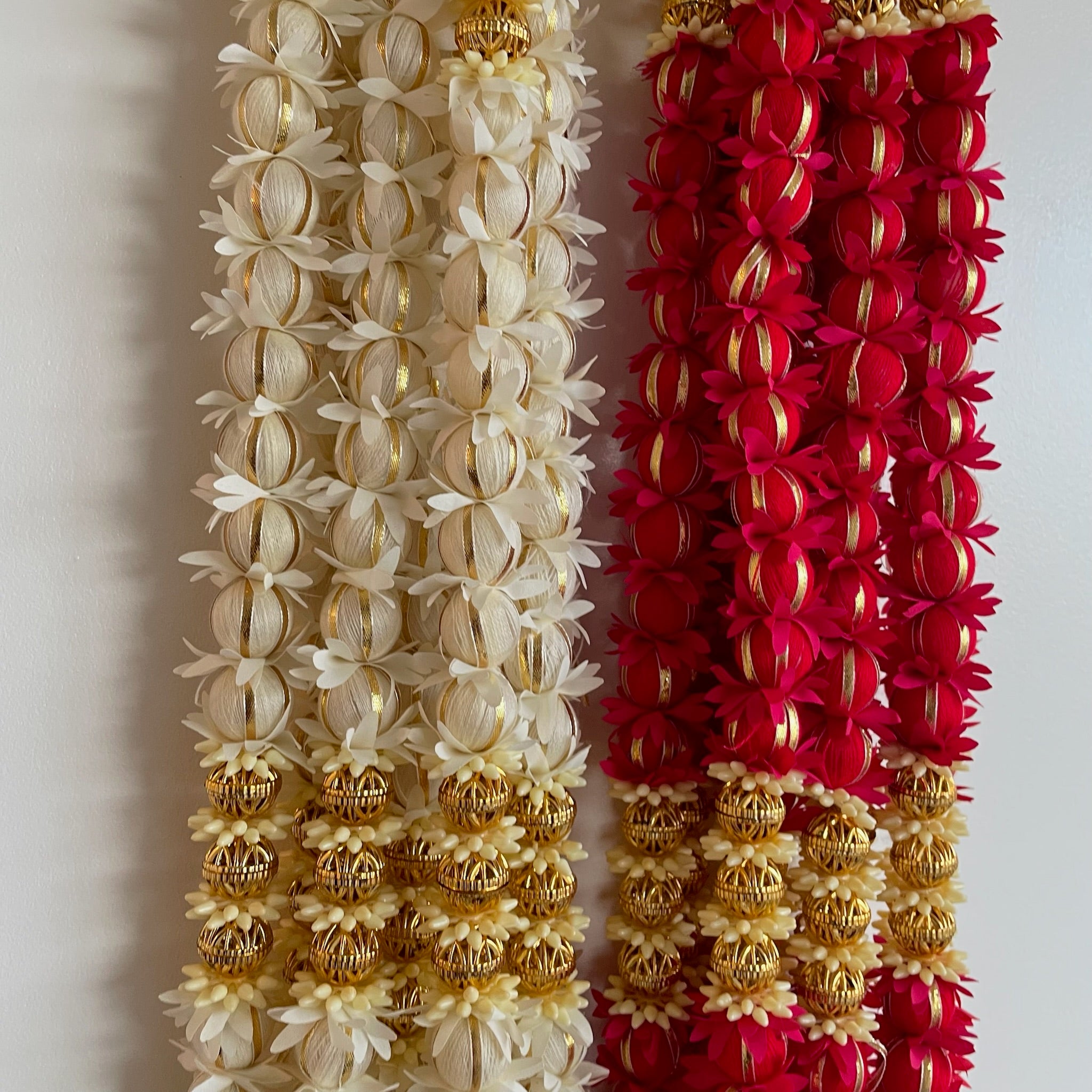3.5ft Ball strings with Bells