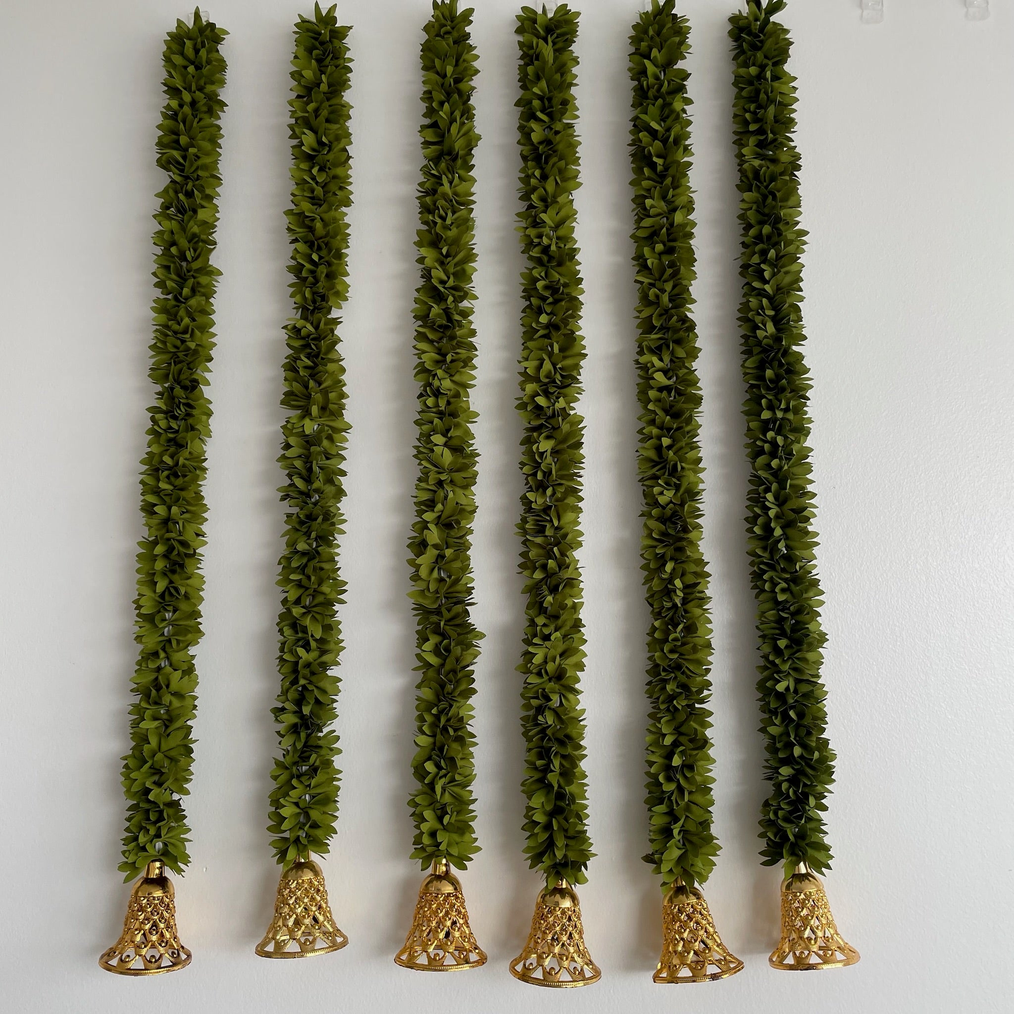 3ft Green Floral Bell Hanging