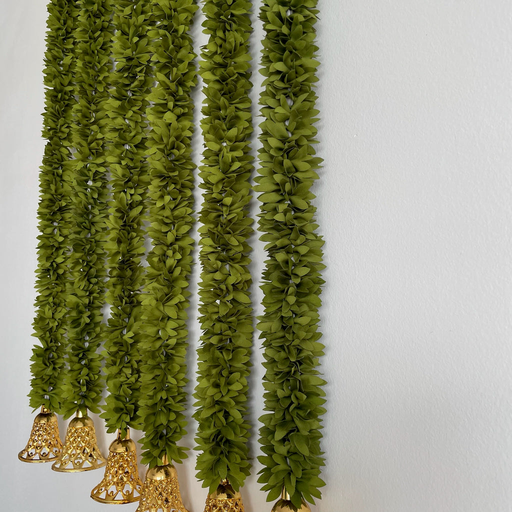 3ft Green Floral Bell Hanging