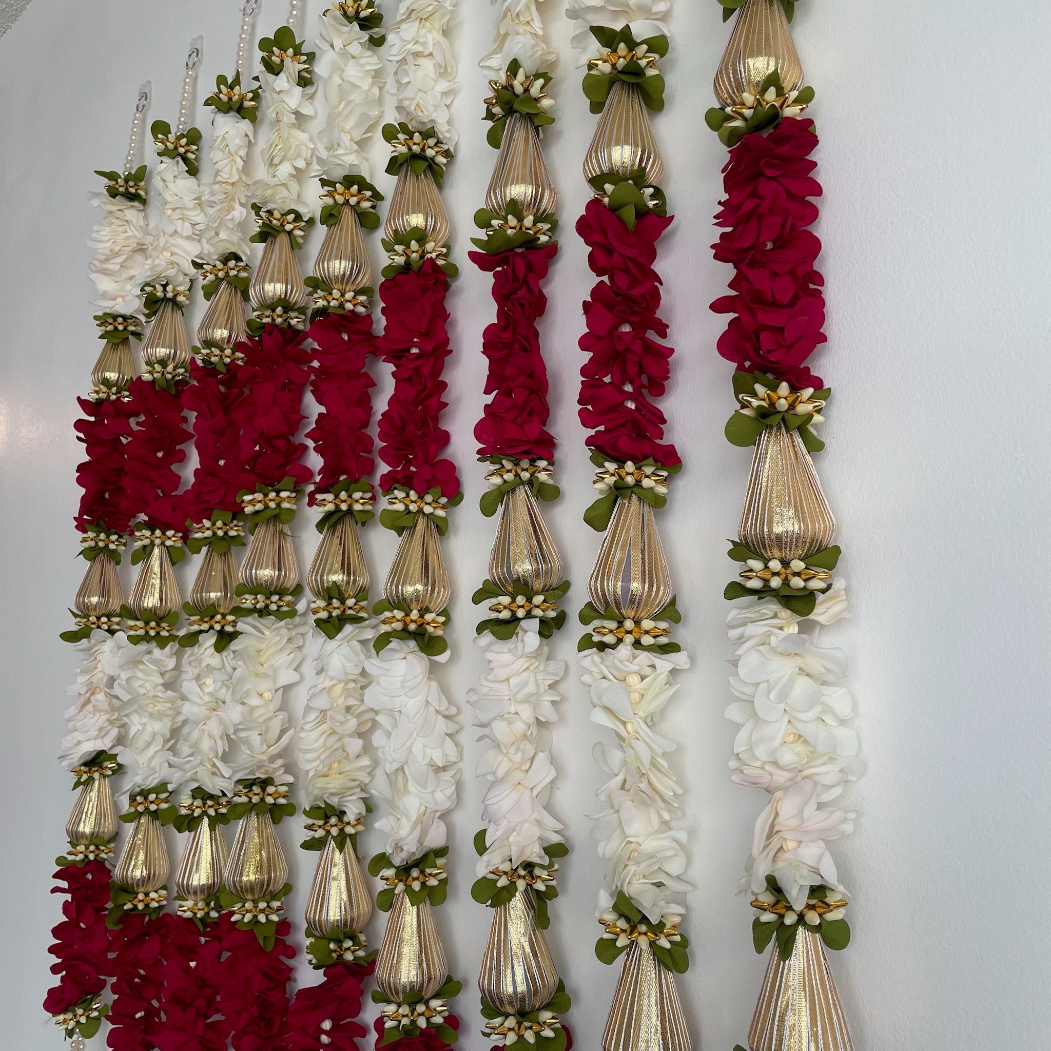 3ft Triangular Gota Bead & Flower Garland