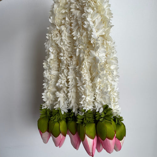 1.5 ft color lotus bud hanging